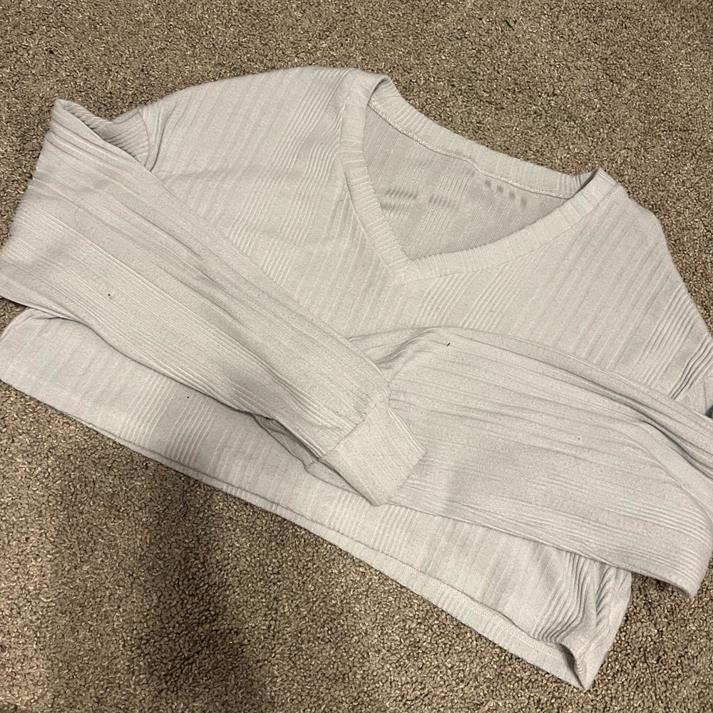 White V-Neck Ribbed Sweater